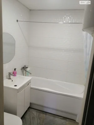 House Center for Sale