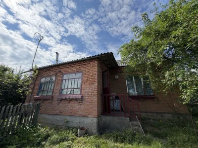House for Sale in Stufchints