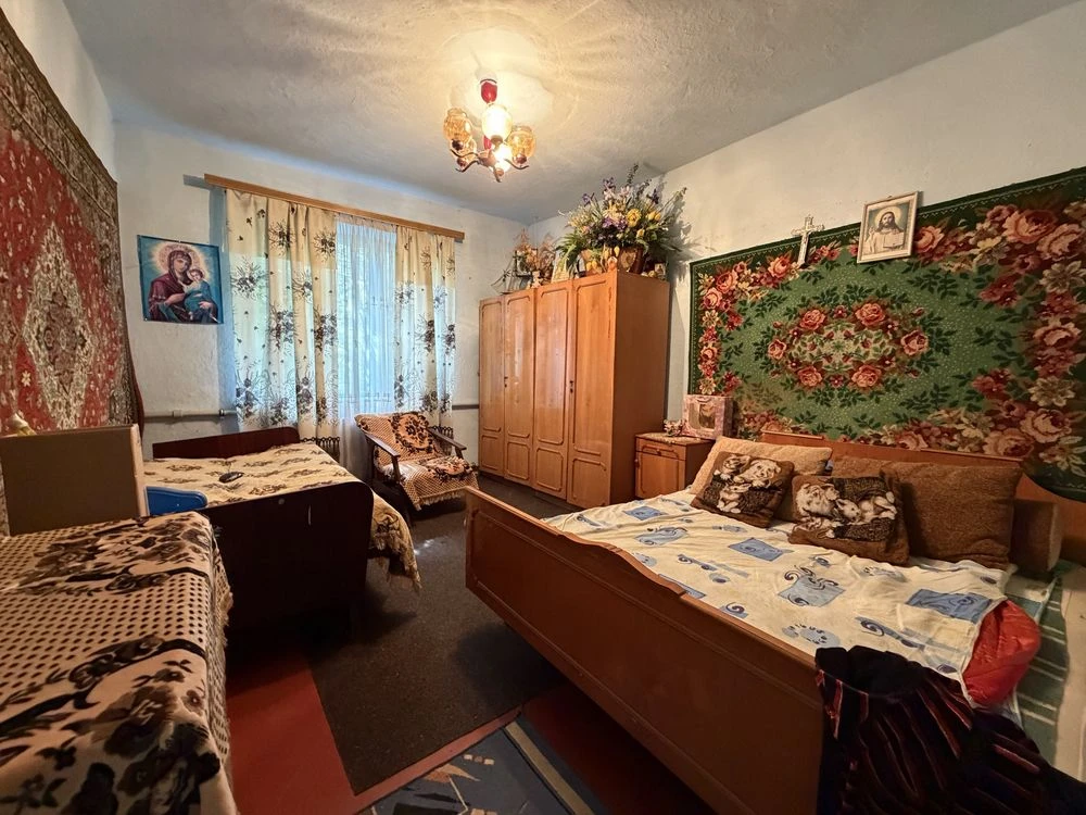 House for Sale in Stufchints