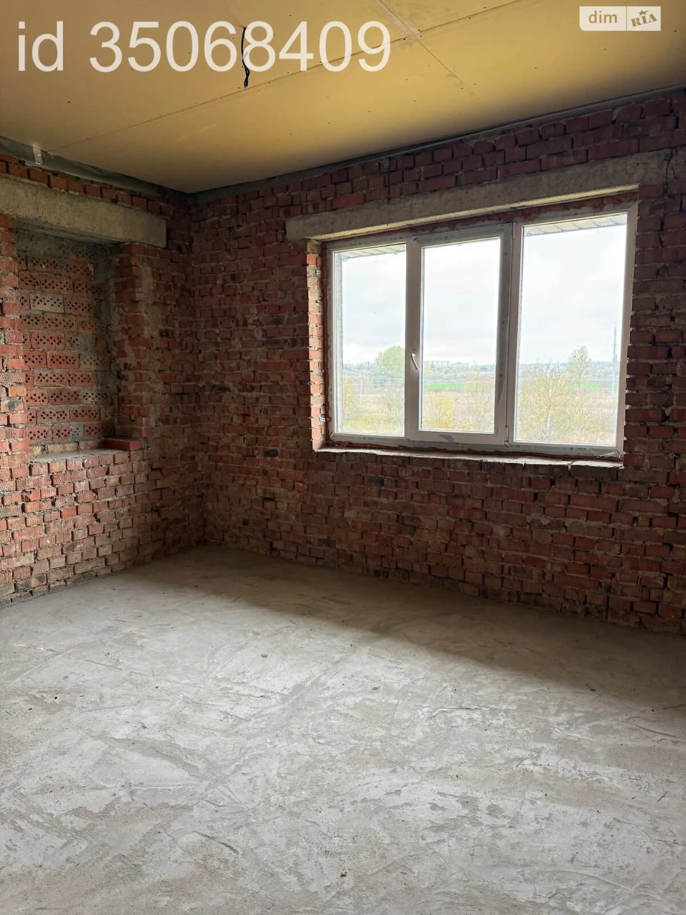 House for Sale in Lesnovo