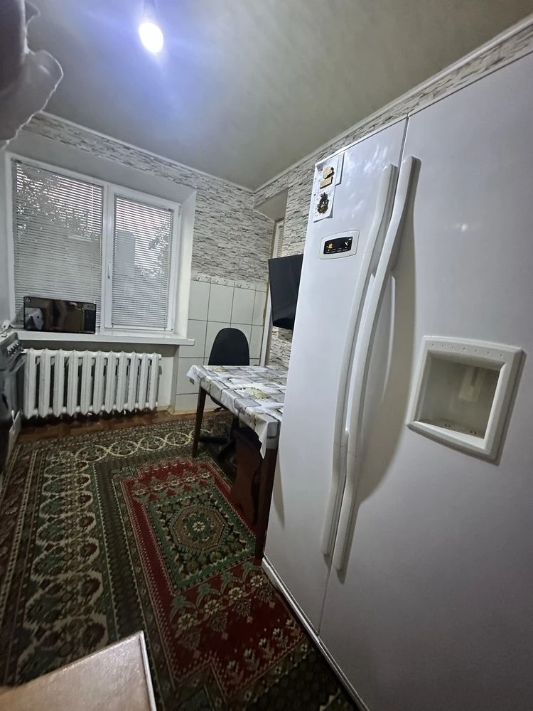 3-bedroom apartment, 68 sq m, 2 balconies, area near the 20th school