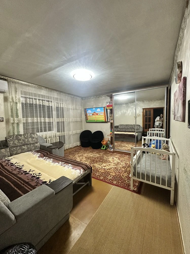 3-bedroom apartment, 68 sq m, 2 balconies, area near the 20th school