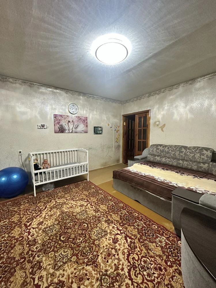 3-bedroom apartment, 68 sq m, 2 balconies, area near the 20th school