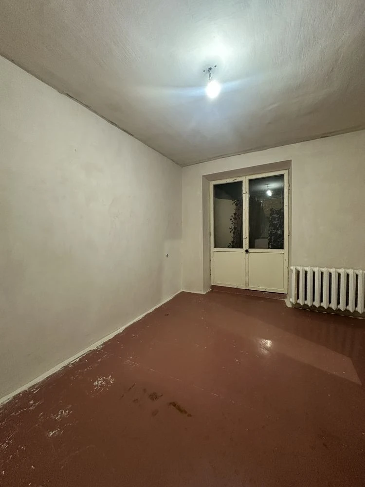 3-bedroom apartment, 68 sq m, 2 balconies, area near the 20th school