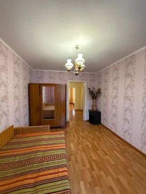 Трикімнатна квартира на Сагайдачного
