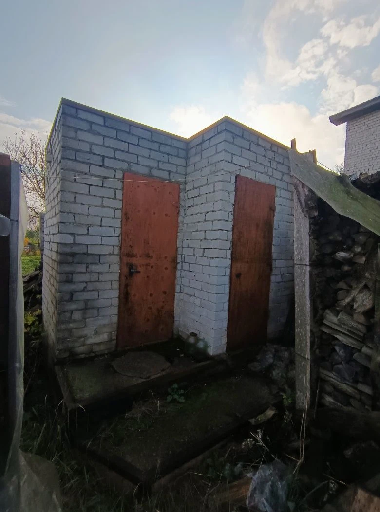 Продаж недобудованого будинку у Вергунах