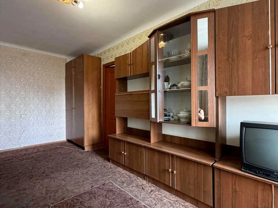 Apartment. Vasyl Cheroni Street, Riven