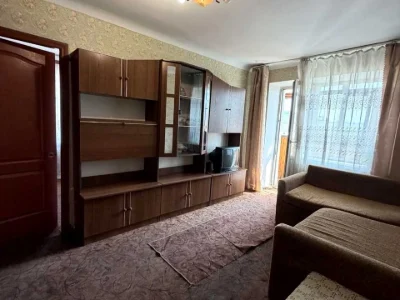 Apartment. Vasyl Cheroni Street, Riven