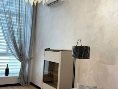 Apartment. Soborna Street, Riven