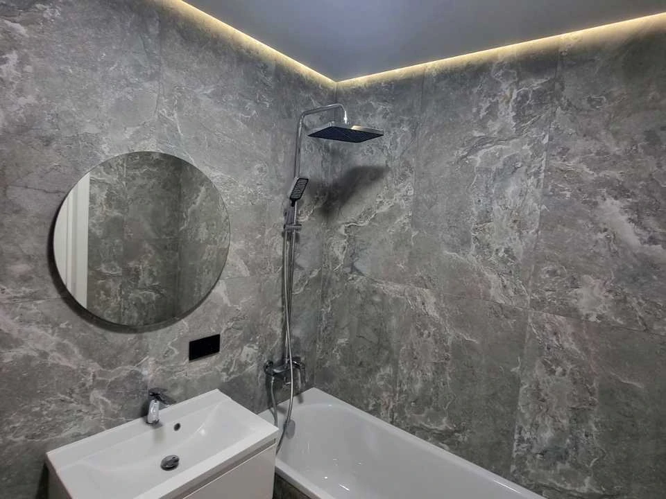 Apartment. Rivenė, Zakhysnykiv Mariupol' vul.
