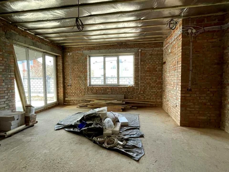 House. Kyivska Street, Level