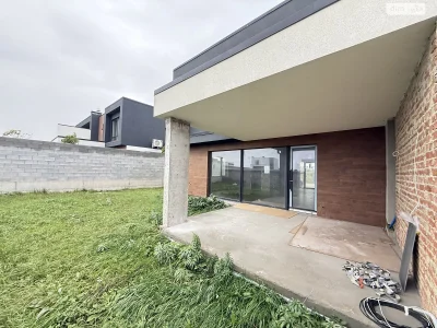 South Taunhouse for Sale
