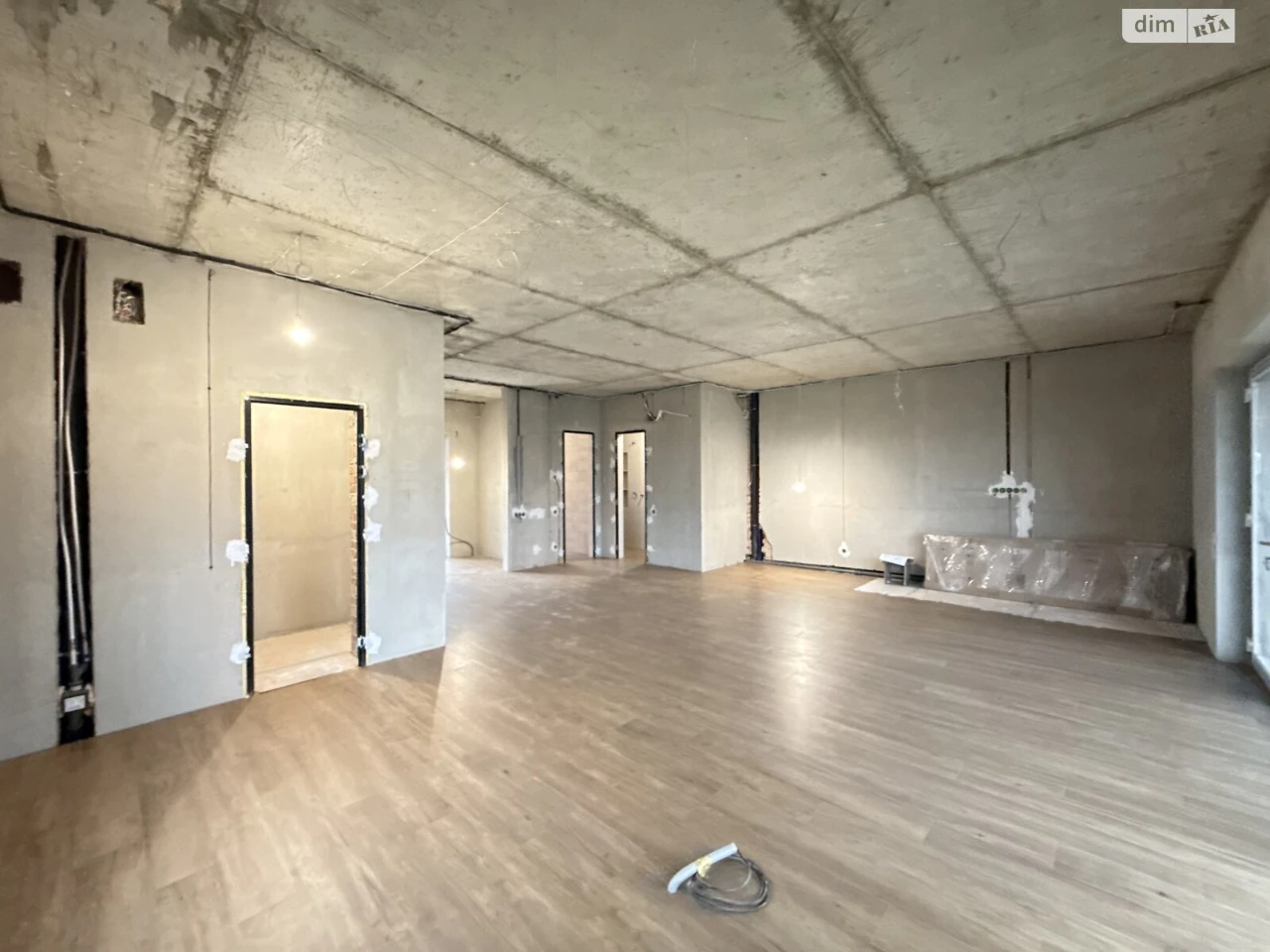 South Taunhouse for Sale