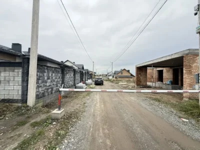 ПРОДАМ земельну ділянку під забудову.РАЙСЬКИЙ САД,300м до АТ