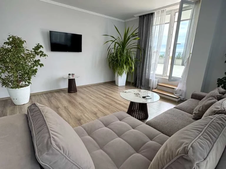 Apartment. Odesa, Lvivska St.