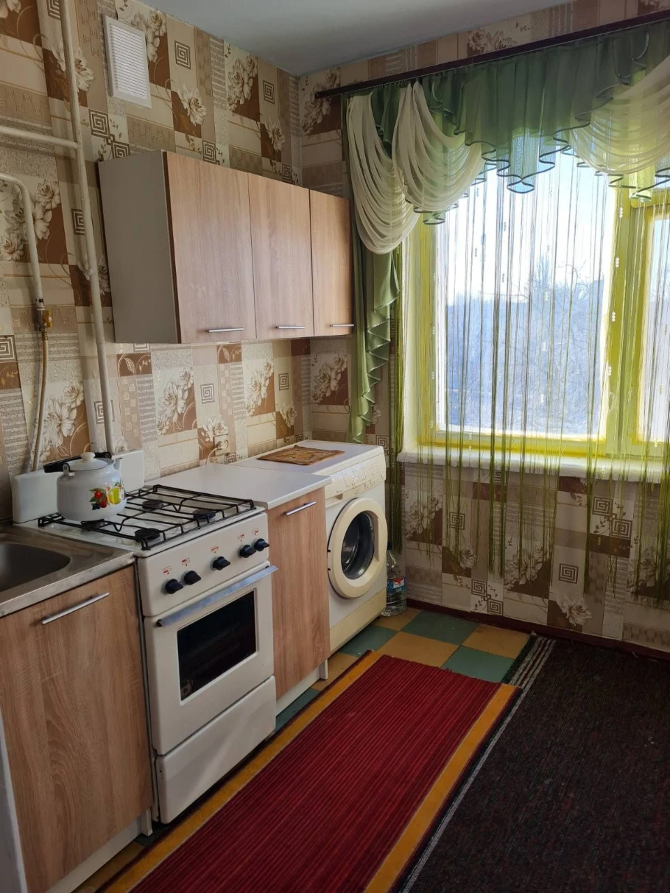 One-bedroom apartment for sale in Ingulsk district, Teatral Street