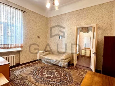 Apartment. Mykolaiv, Oleksii Vadatursky Street
