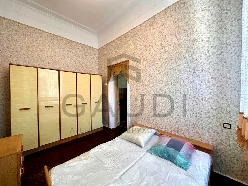 Apartment. Mykolaiv, Oleksii Vadatursky Street