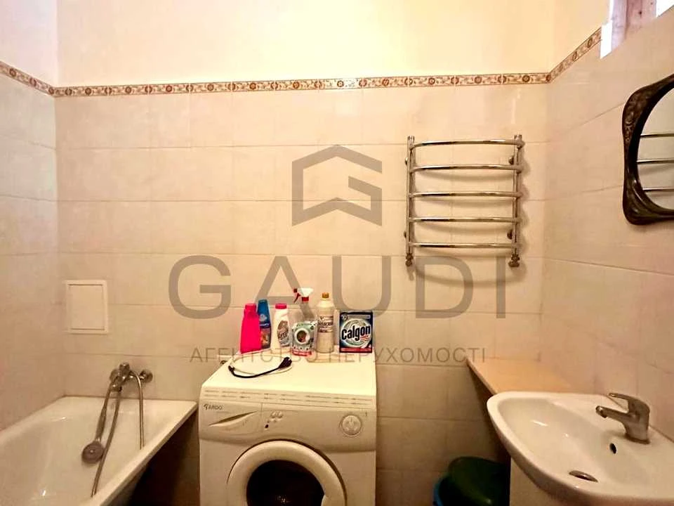Apartment. Mykolaiv, Oleksii Vadatursky Street