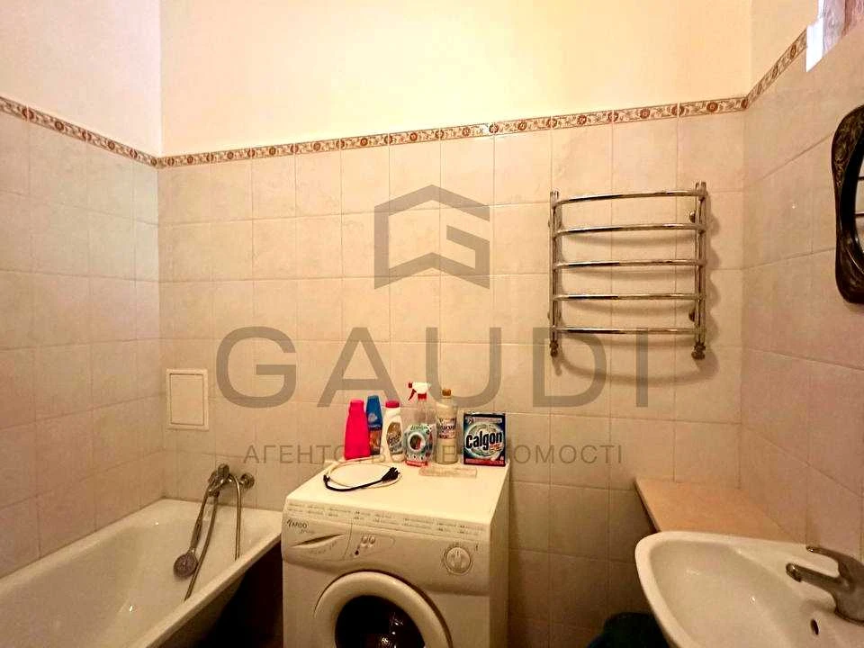 Apartment. Mykolaiv, Oleksii Vadatursky Street