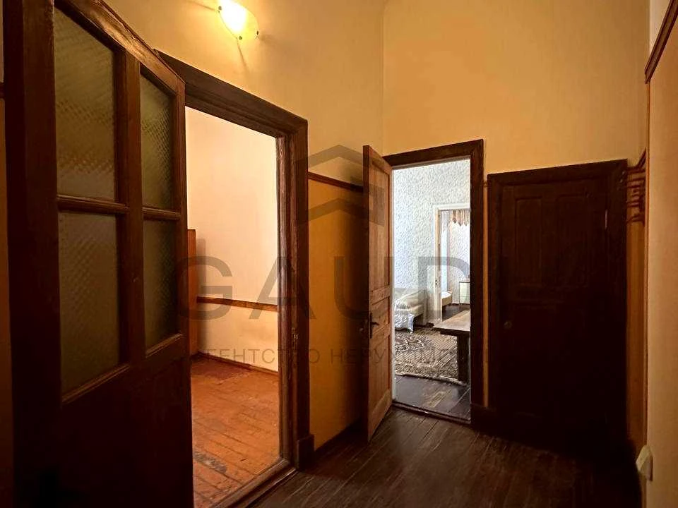 Apartment. Mykolaiv, Oleksii Vadatursky Street