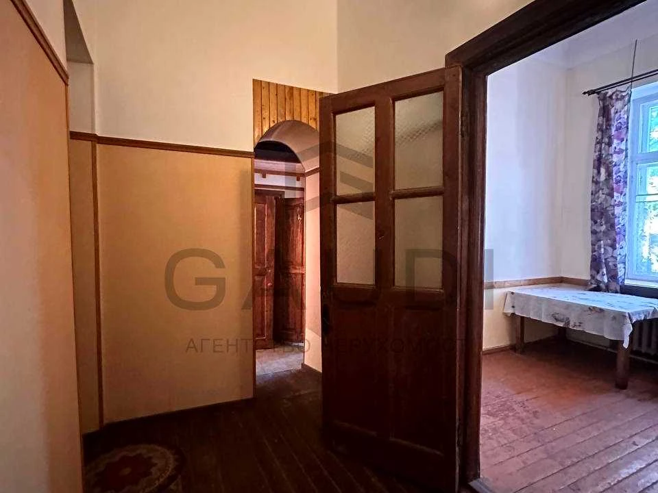 Apartment. Mykolaiv, Oleksii Vadatursky Street