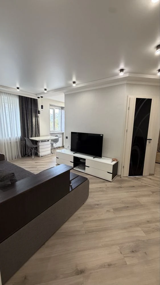 Sale of a luxurious apartment in the Central district