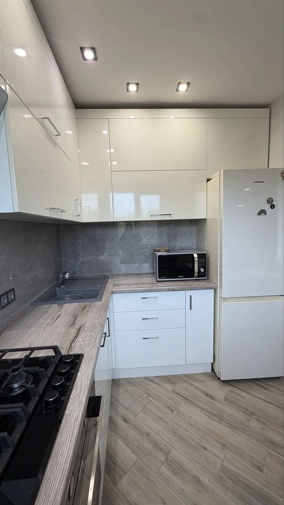 Sale of a luxurious apartment in the Central district
