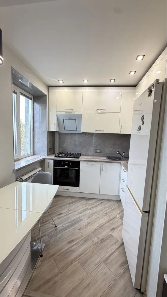 Sale of a luxurious apartment in the Central district