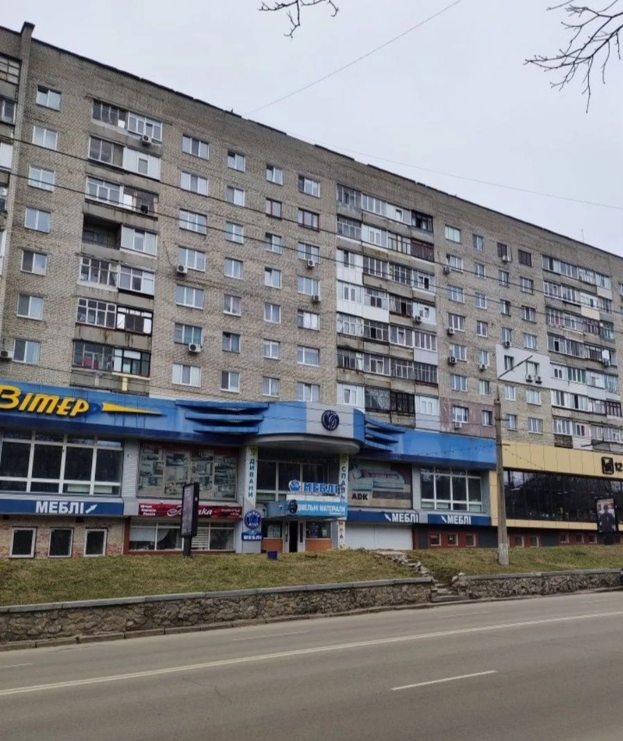 2-кімнатна квартира, вул. Британська, центр міста