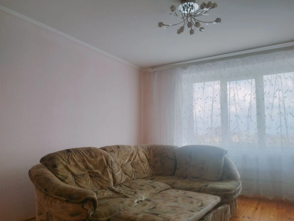 2-кімнатна квартира, вул. Британська, центр міста