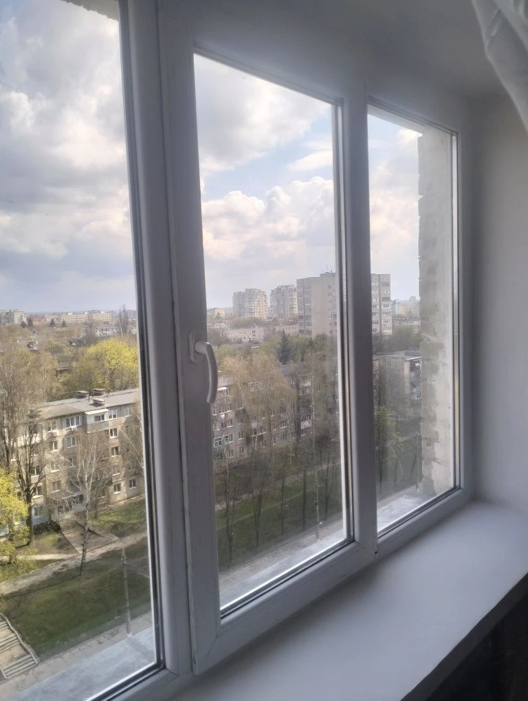 2-кімнатна квартира, вул. Британська, центр міста