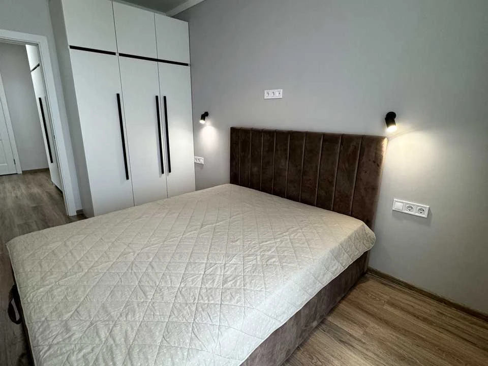 Apartment. Odesa, Lvivska St.