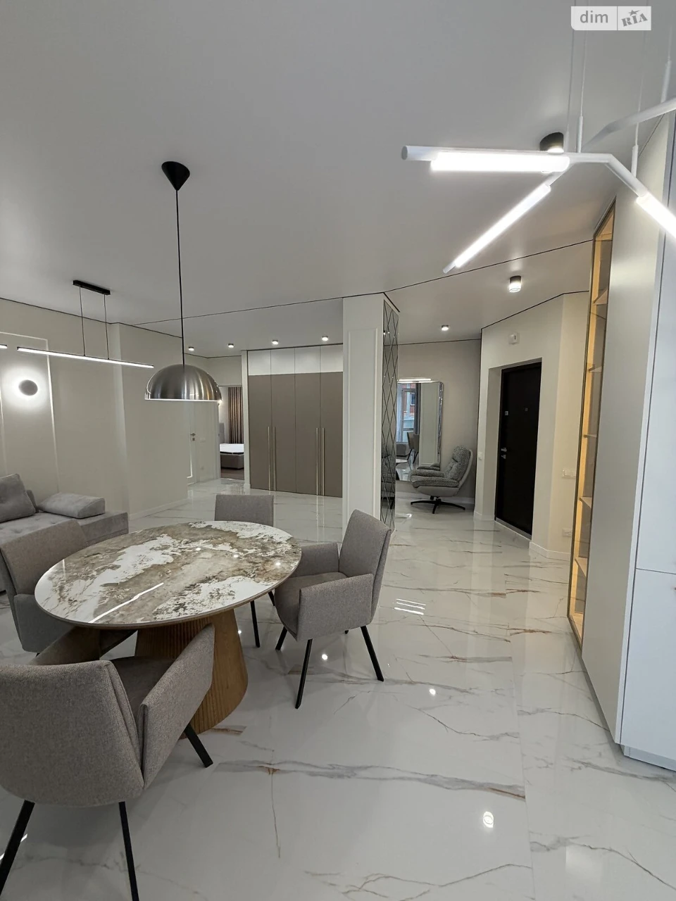 Apartment for Sale in Manhattan