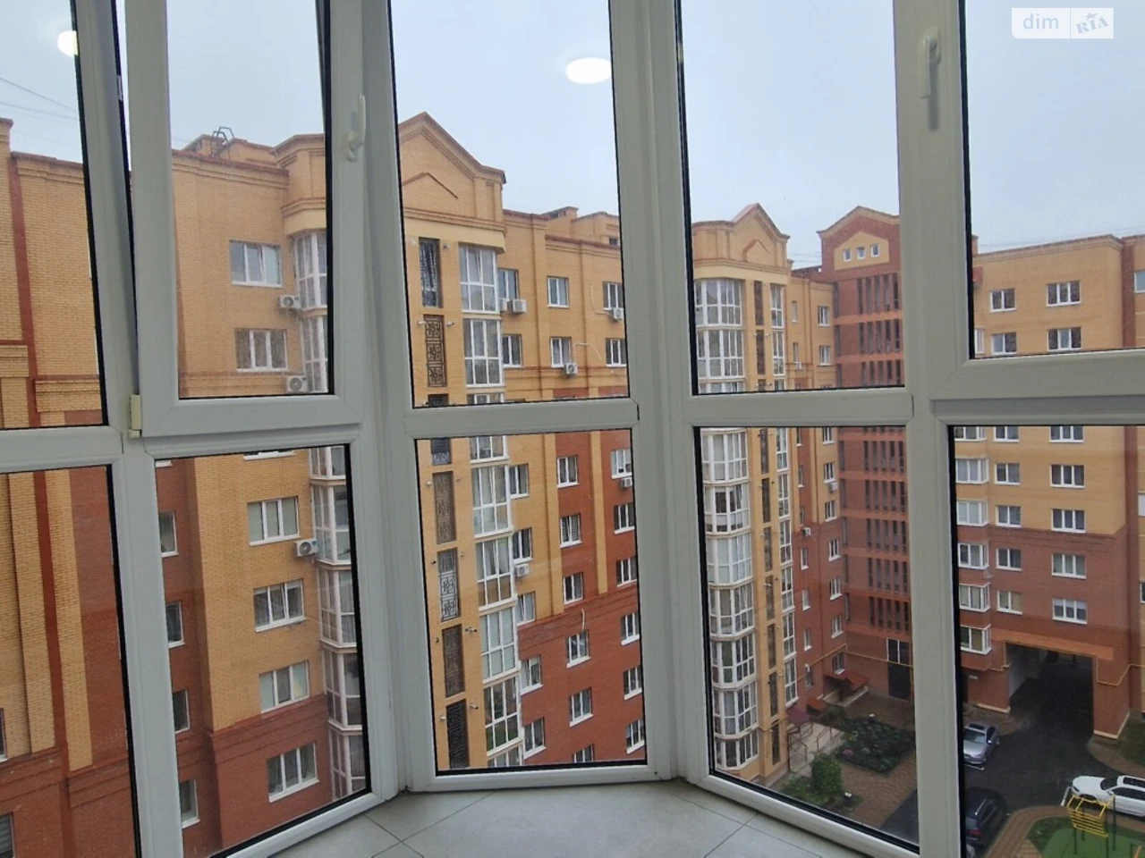 Продаж Квартира Молодіжний