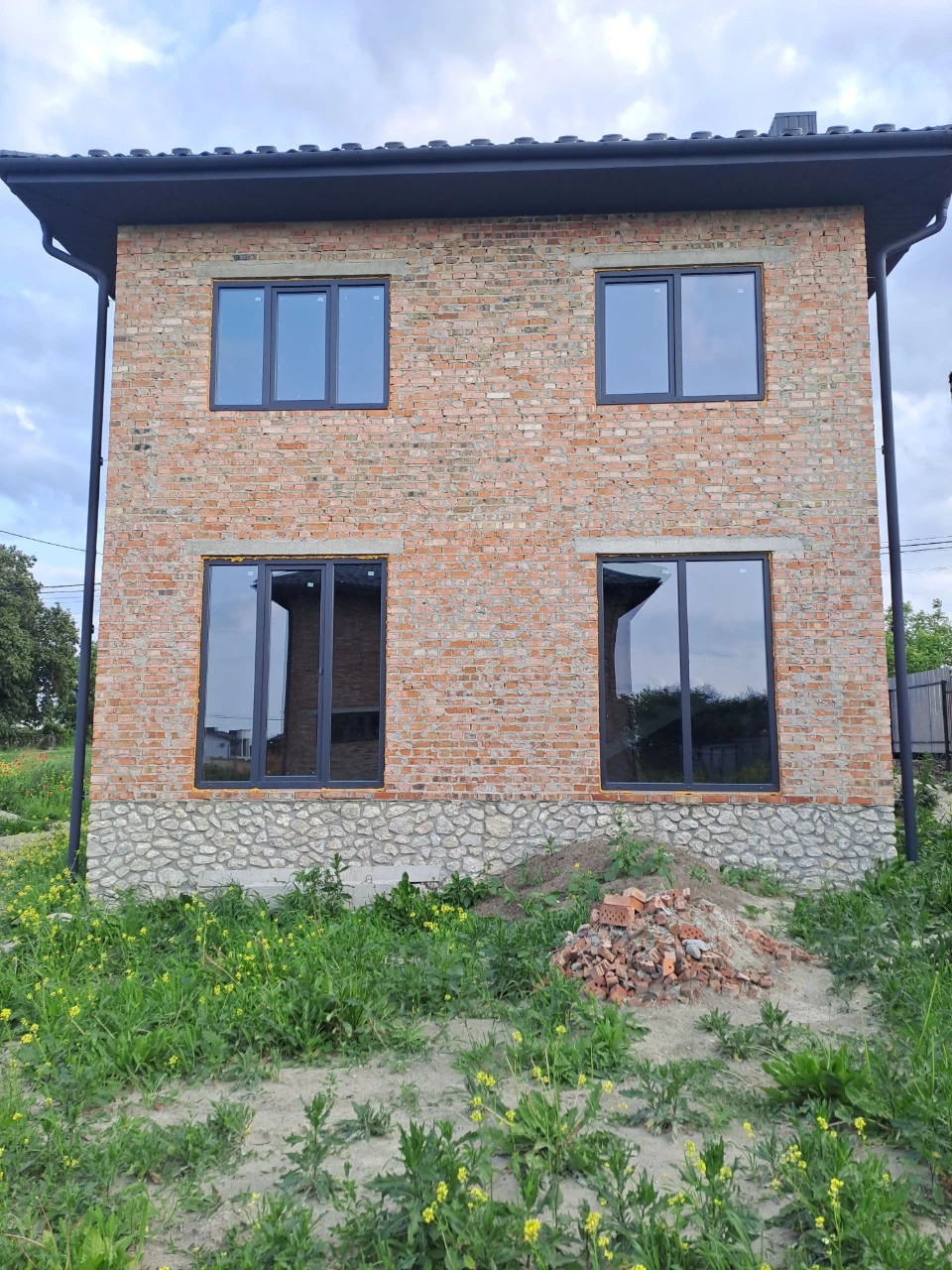 Large Fields House