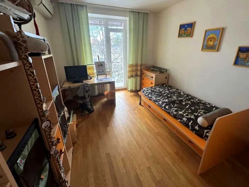 Apartment. Ternopil, Myru Street