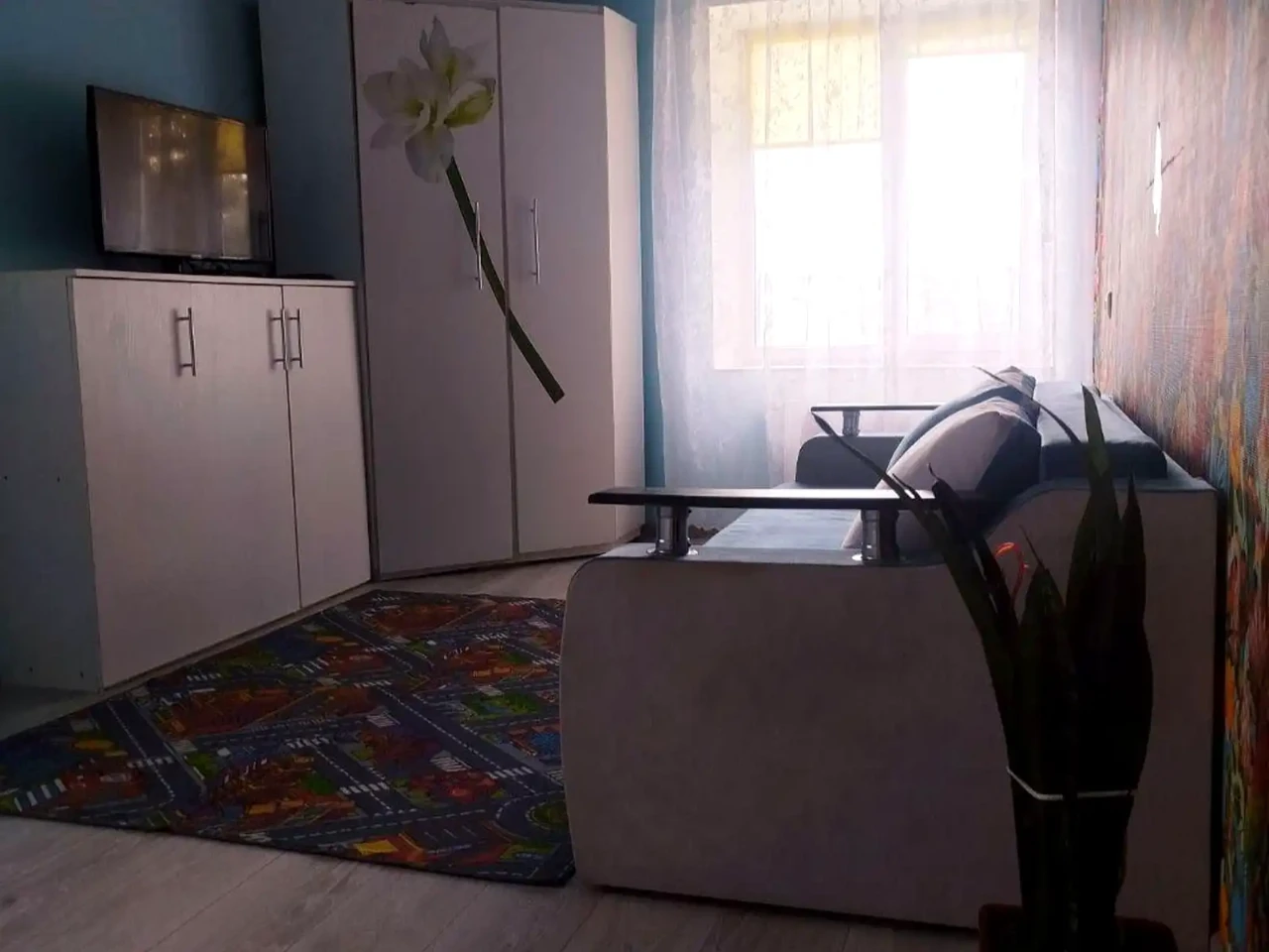 Продаж квартири 2-кімнатній 55 м² 2/2 поверхів