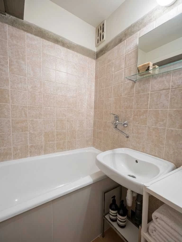 For Sale: 3-Bedroom Apartment!