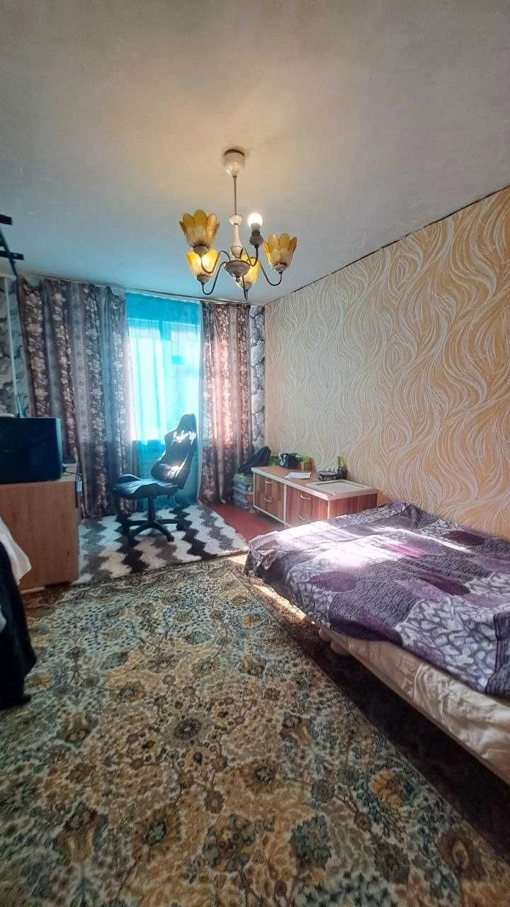 Продается 2-комнатная квартира по адресу проспект Левка Лук'яненка