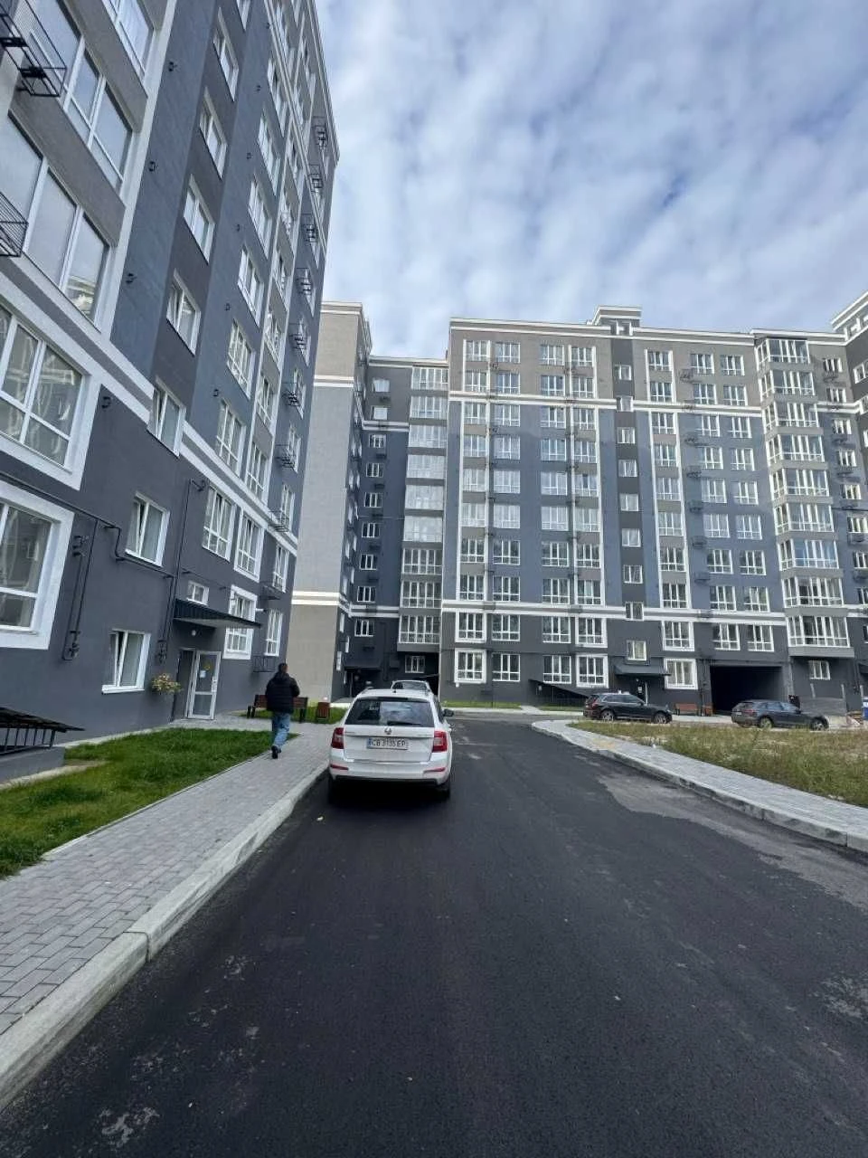 Продаж просторої 2-кімнатній квартири. ЖК Лісовий Ав