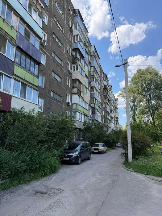 Продажа: 3-х комнатная квартира жм Солнечный ул. Любарского 84