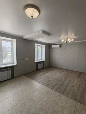 Продаж 3-кімнатної квартири 96,6 м² з АВТОНОМНИМ ГАЗОВИМ опа