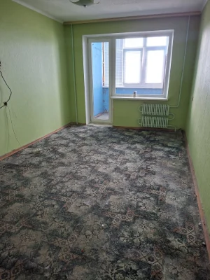 Продам 2к квартиру на Жадова