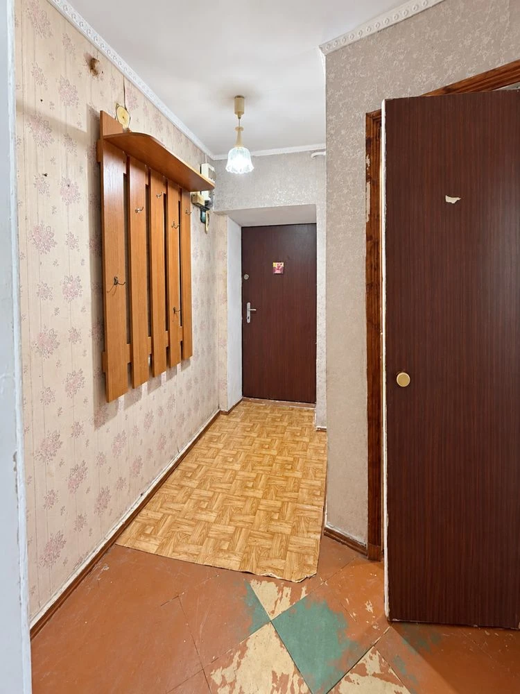 Sale of a 1-bedroom apartment on 2 floors in the area of N. Mykolaivka