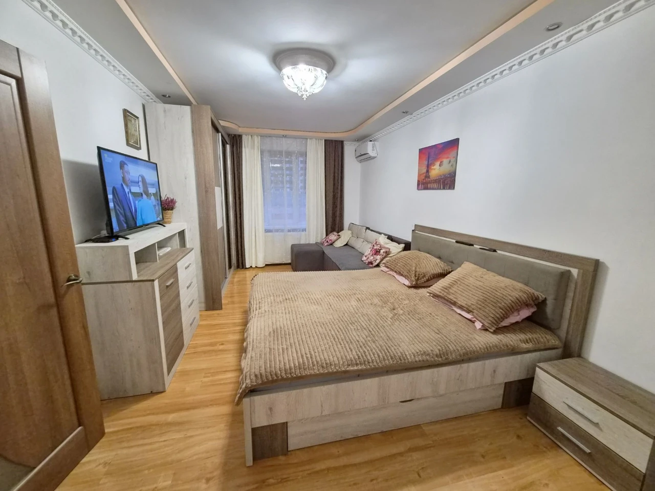 2-кімнатна новобудова, вулиця Незалежності