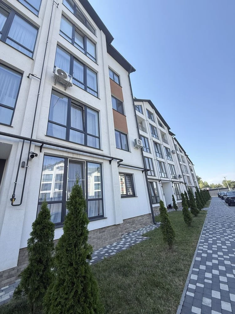Продается 2-комнатная квартира в здании