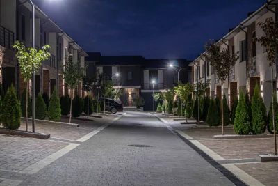 Townhouse for Sale with City Utilities + Garage