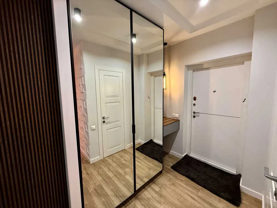 Квартира. В'ячеслава Чорновола, 65 м²