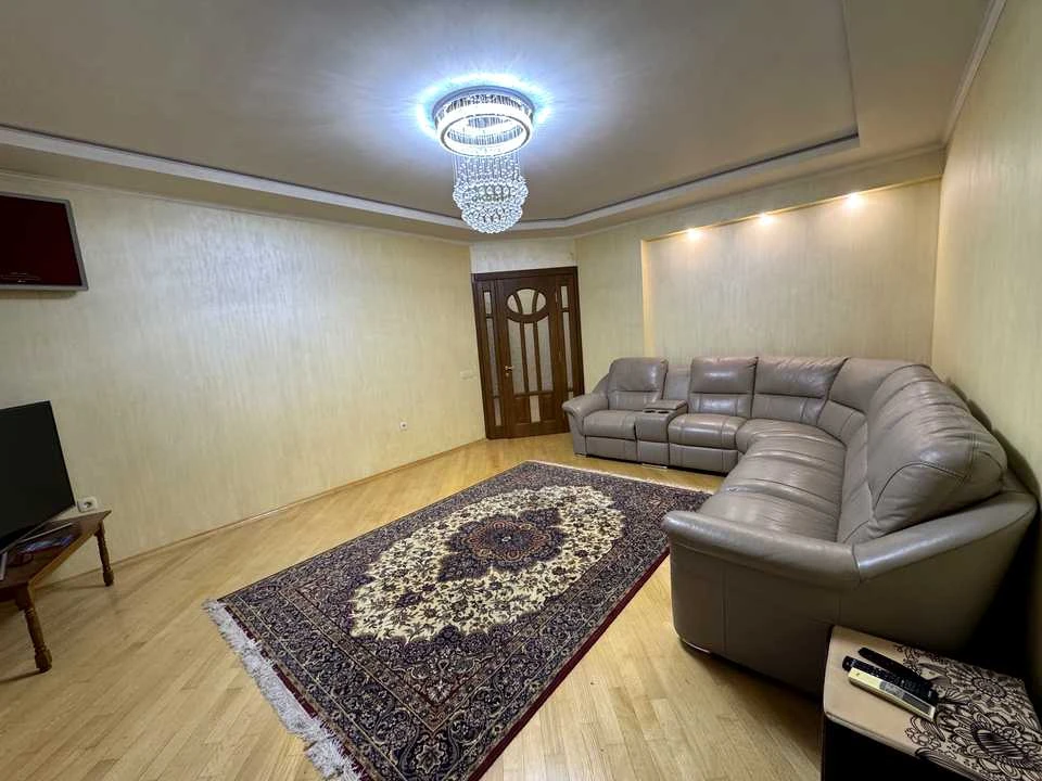 Квартира. Львів, вулиця Вука Караджича